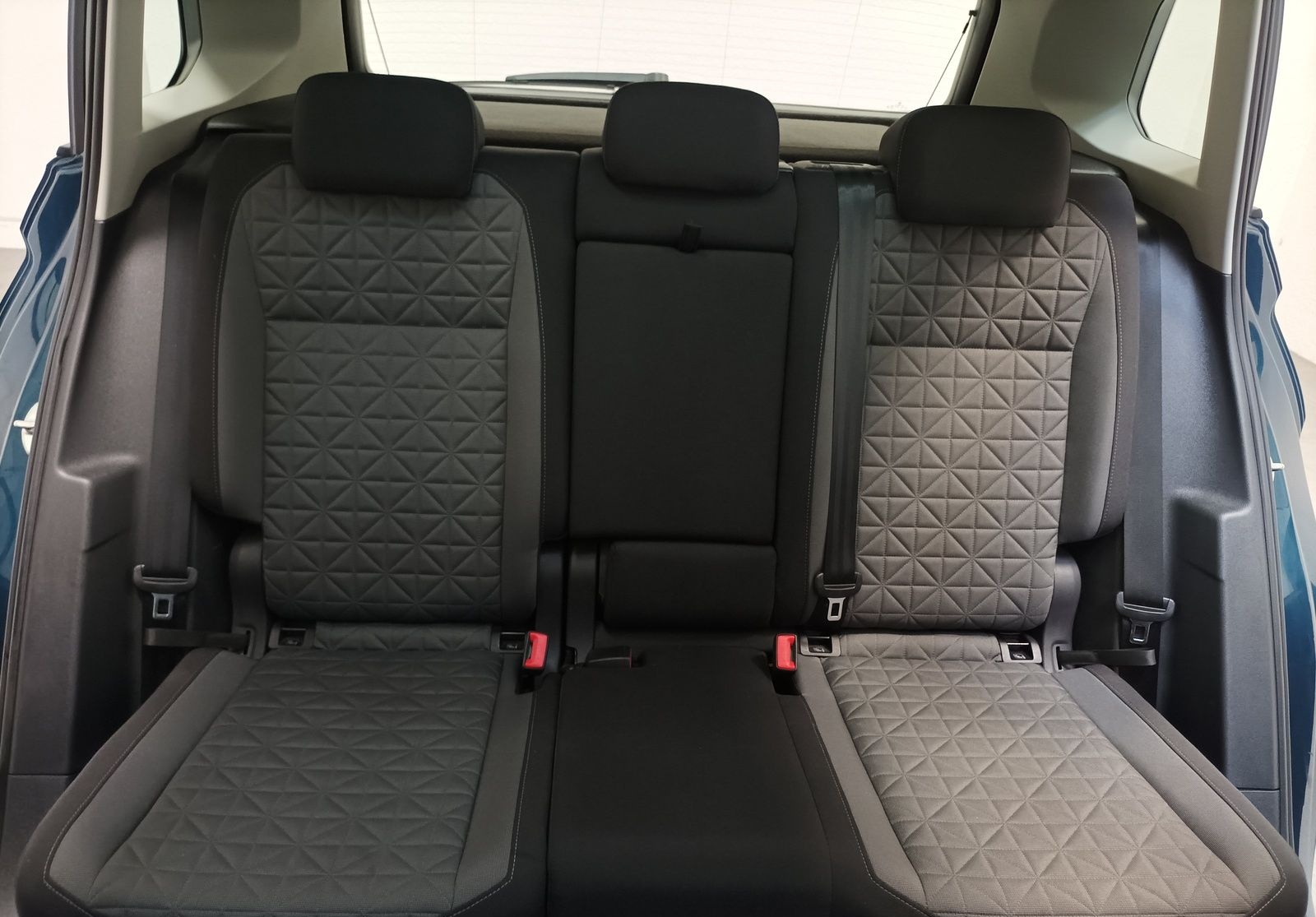 Volkswagen Tiguan 2.0 TDI Life|AHK|Navio|Pano|PDC foto 18