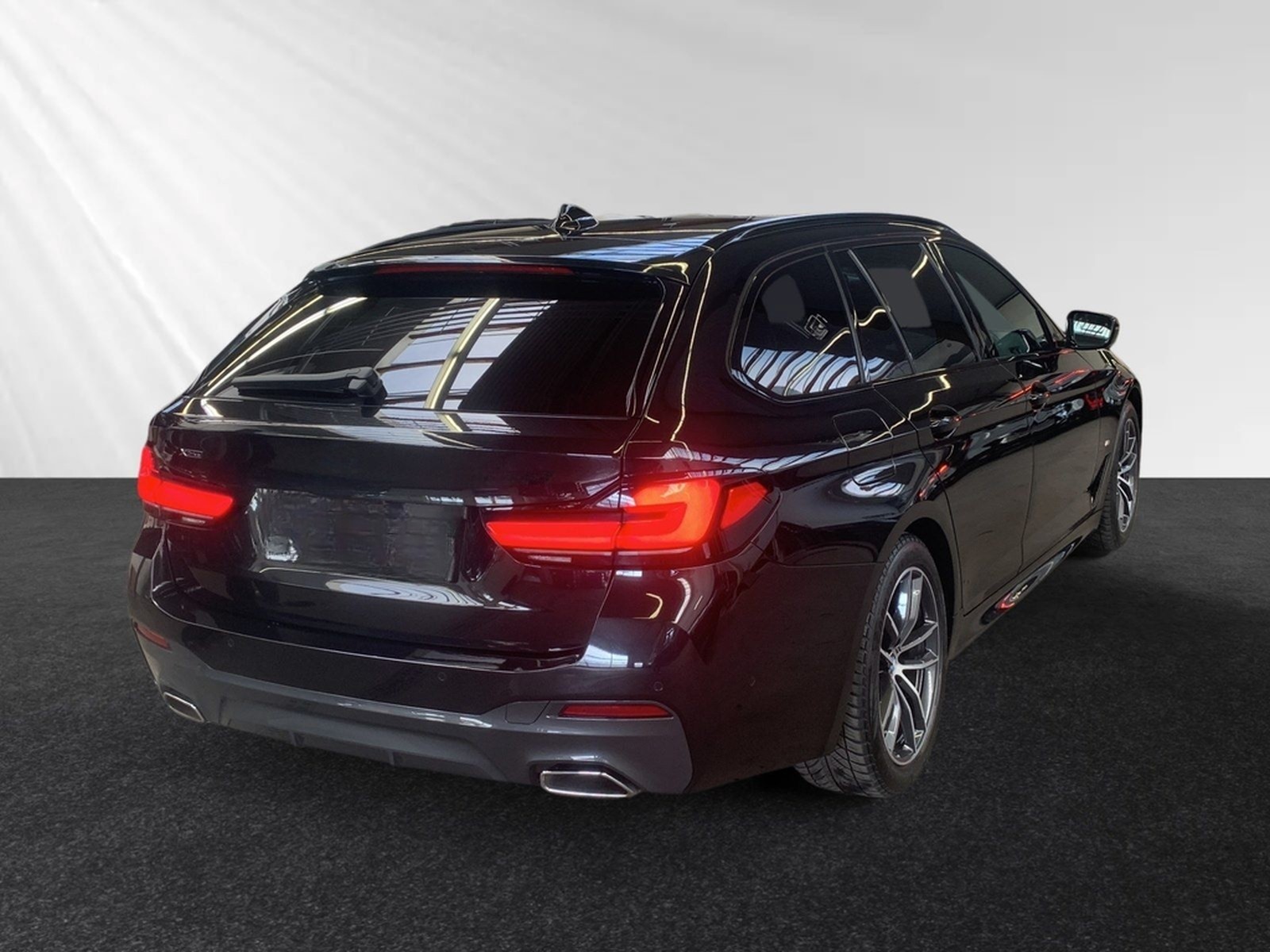 BMW 530i xDrive Touring M Sport|Pano|Standhzg.|HiFi foto 3