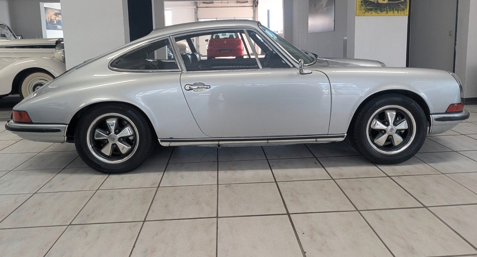 Porsche 911 T foto 6