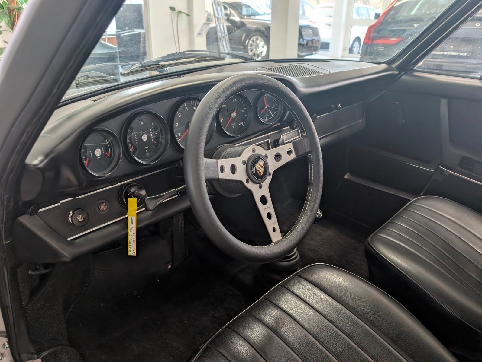 Porsche 911 T foto 9