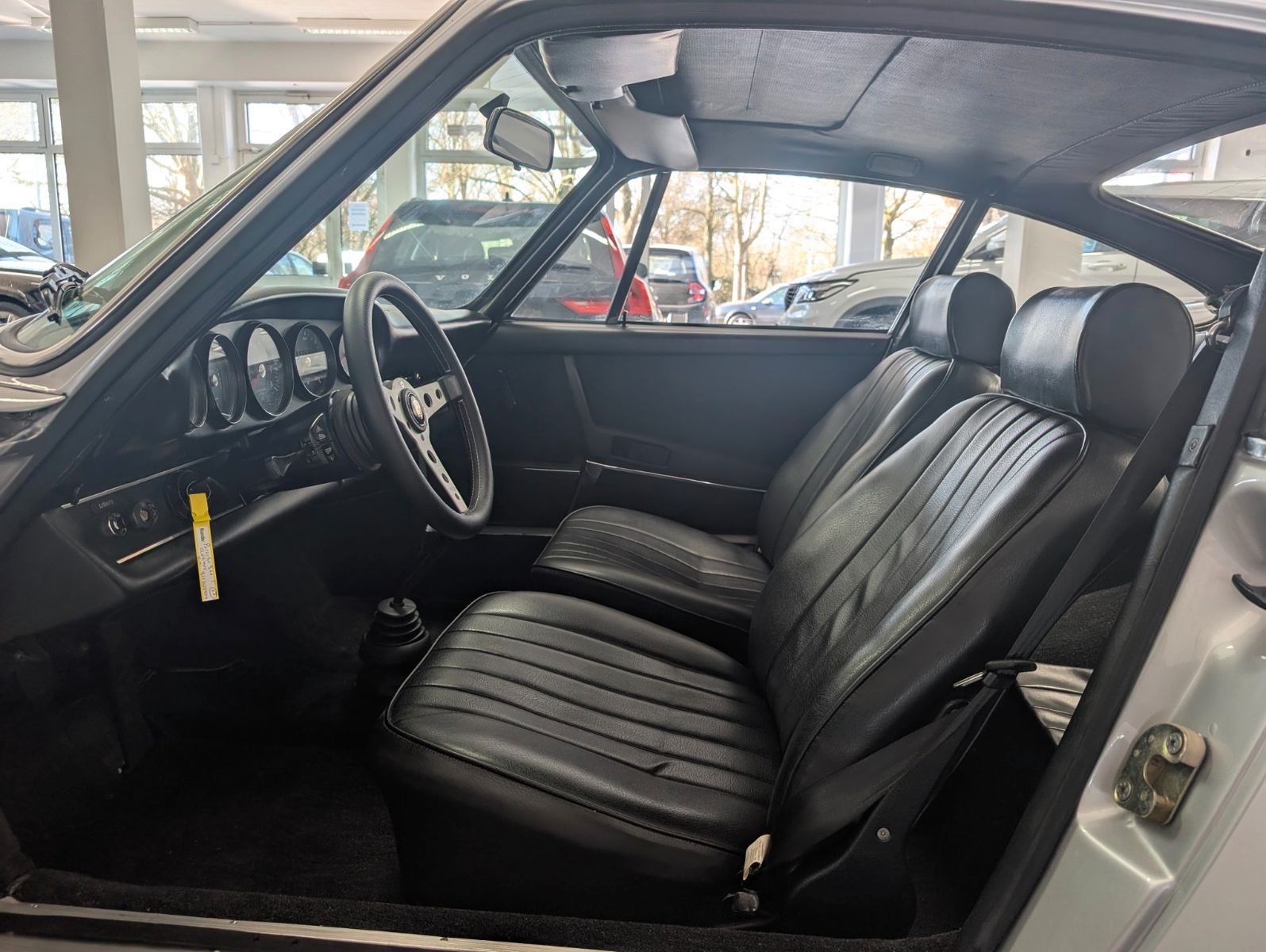 Porsche 911 T foto 10