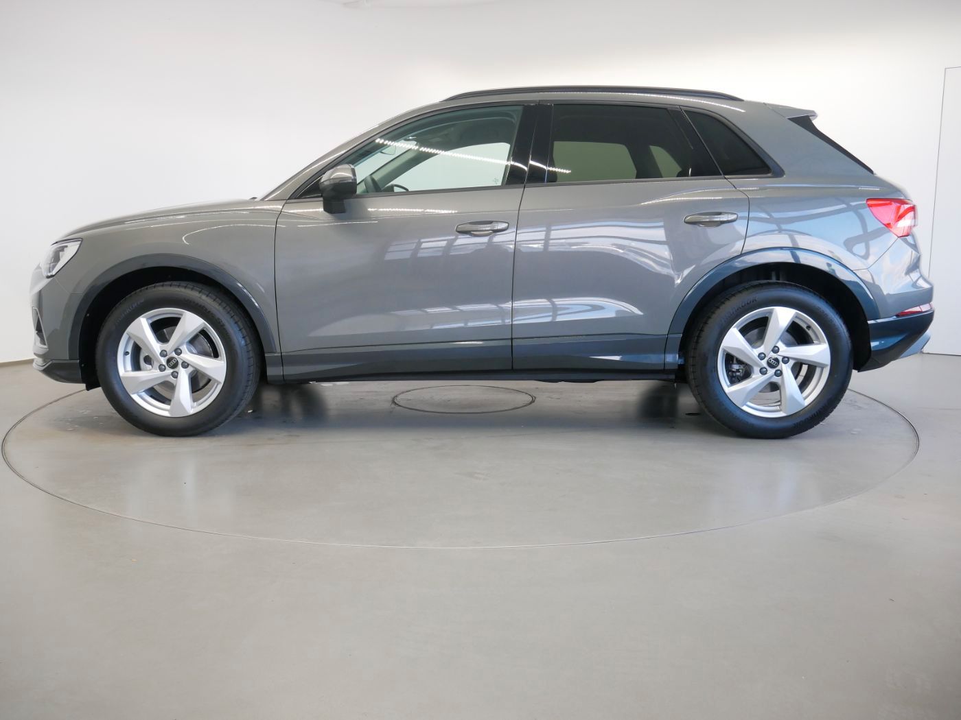Audi Q3 35 TFSI S tro. advanced LED AHK virt. Cock. foto 4