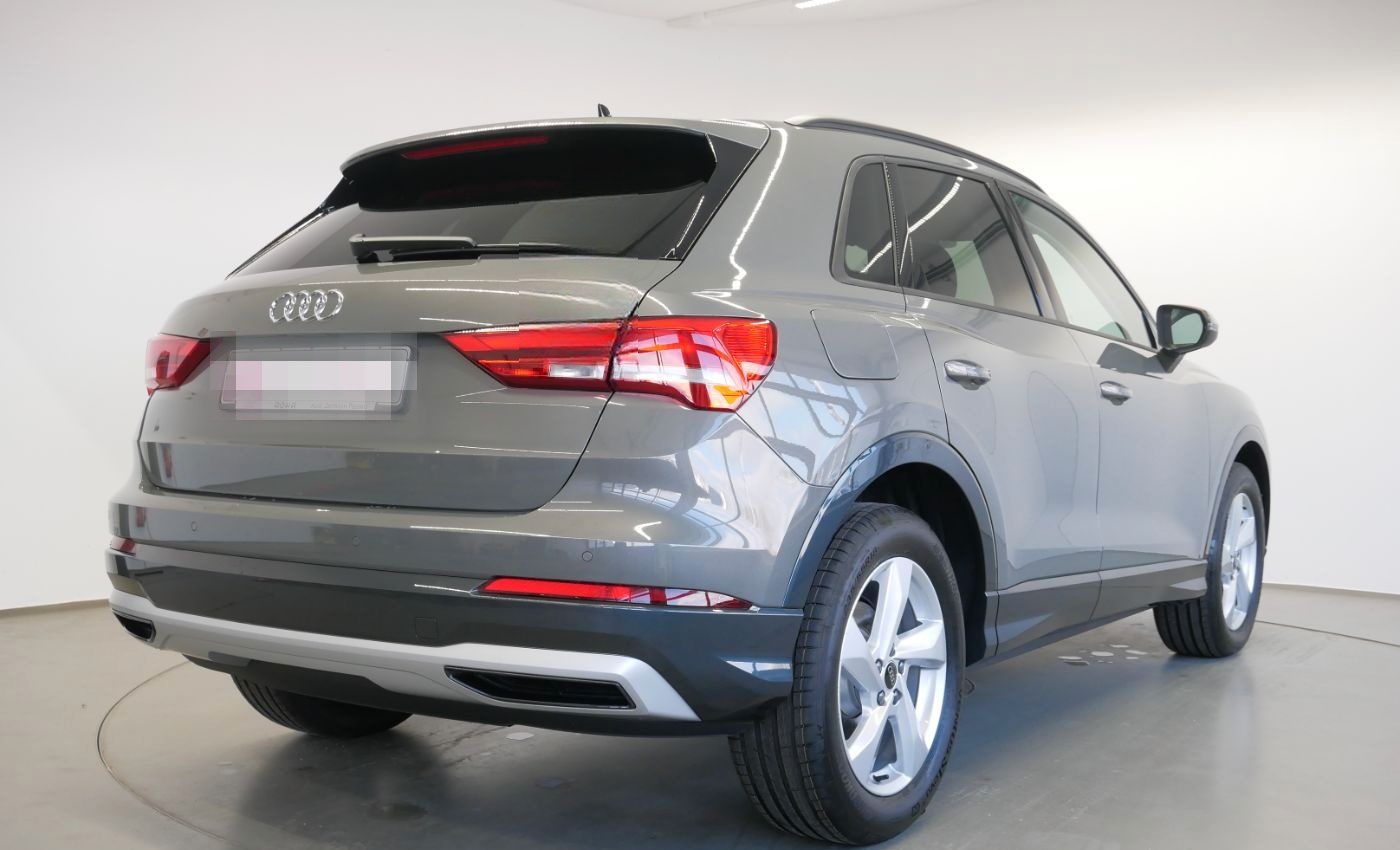 Audi Q3 35 TFSI S tro. advanced LED AHK virt. Cock. foto 6