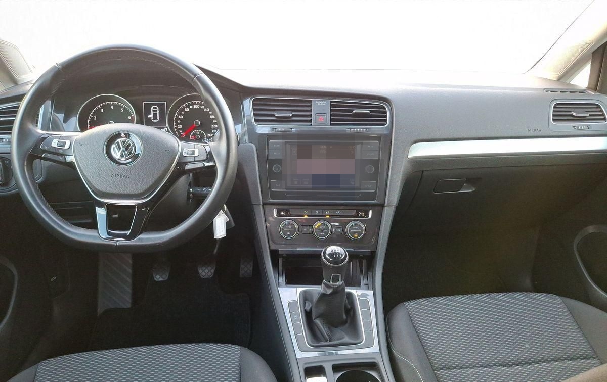 Volkswagen Golf VII 1.0 TSI 116PS Trendline foto 15