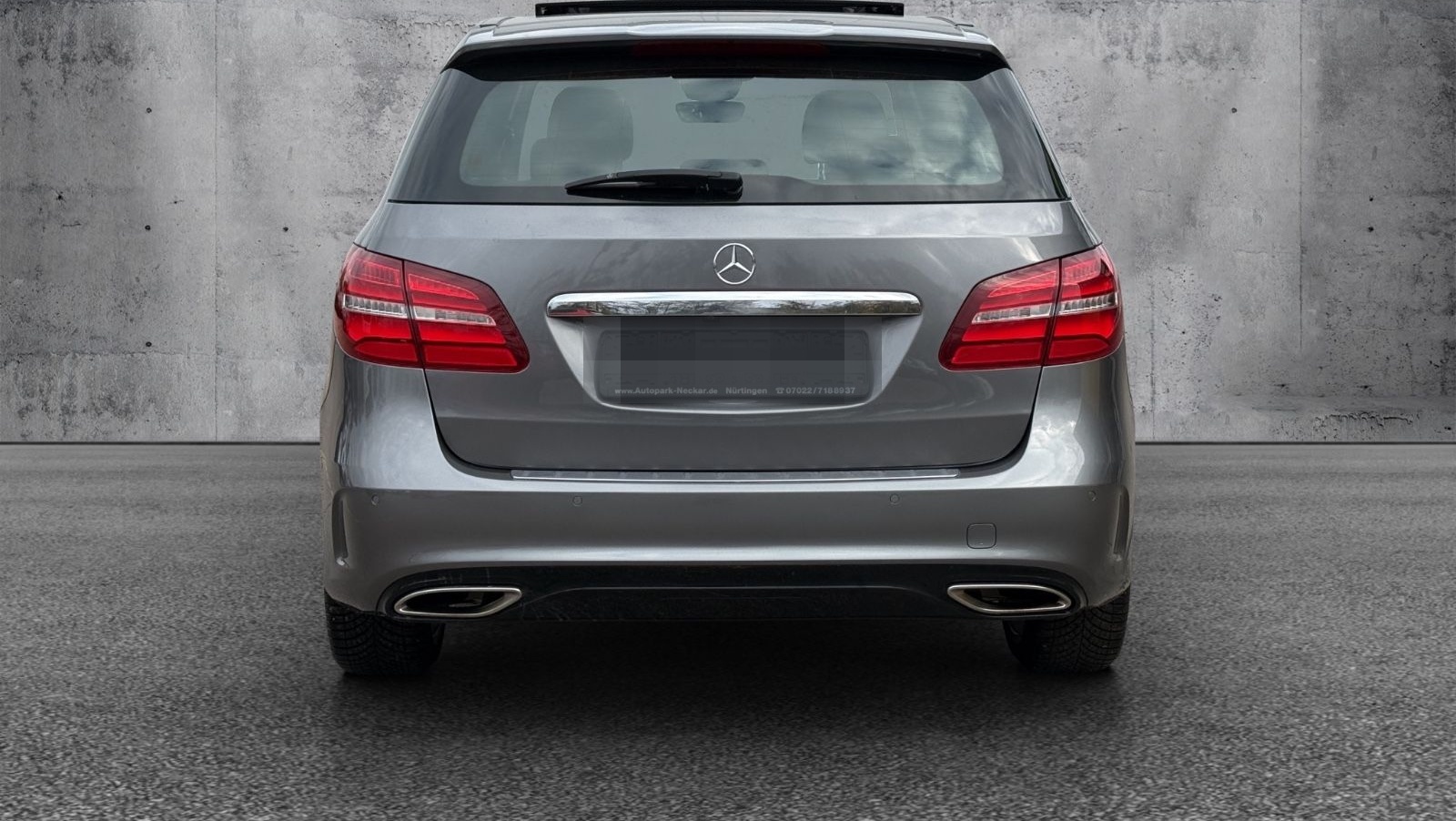 Mercedes-Benz B250 AMG Line PANO NAVI LEDER LED KAMERA CARBON foto 4