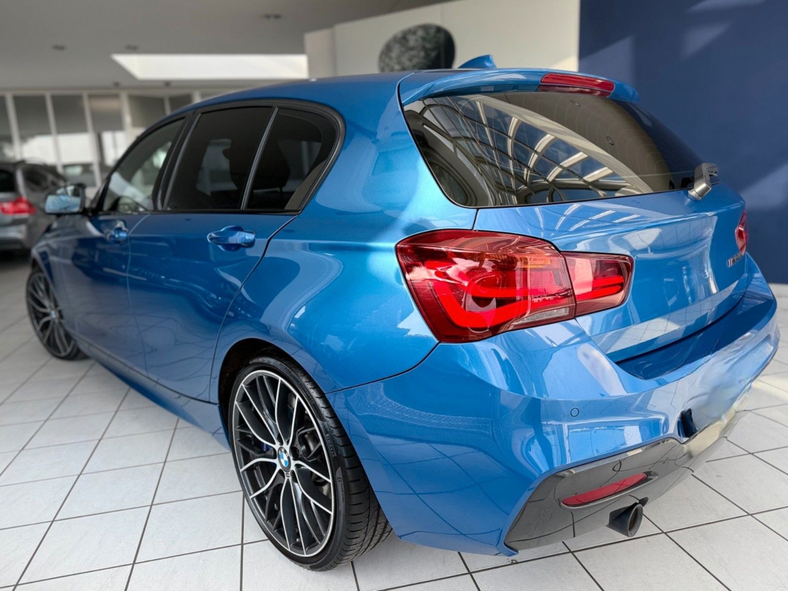 BMW M140i *M SPORT*CARPLAY*M BREMSE*NAVI-PROF.*LED* foto 6