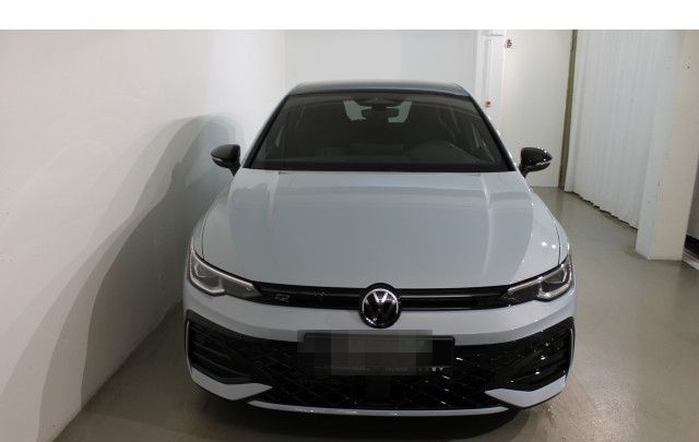 Volkswagen Golf R-Line 1,5 l eTSI OPF 110 kW (150 PS) 7-Gan foto 3
