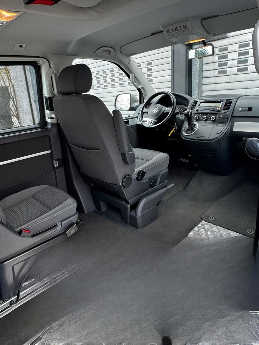 Volkswagen T5 Transporter Bus Multivan Behindertengerecht foto 15