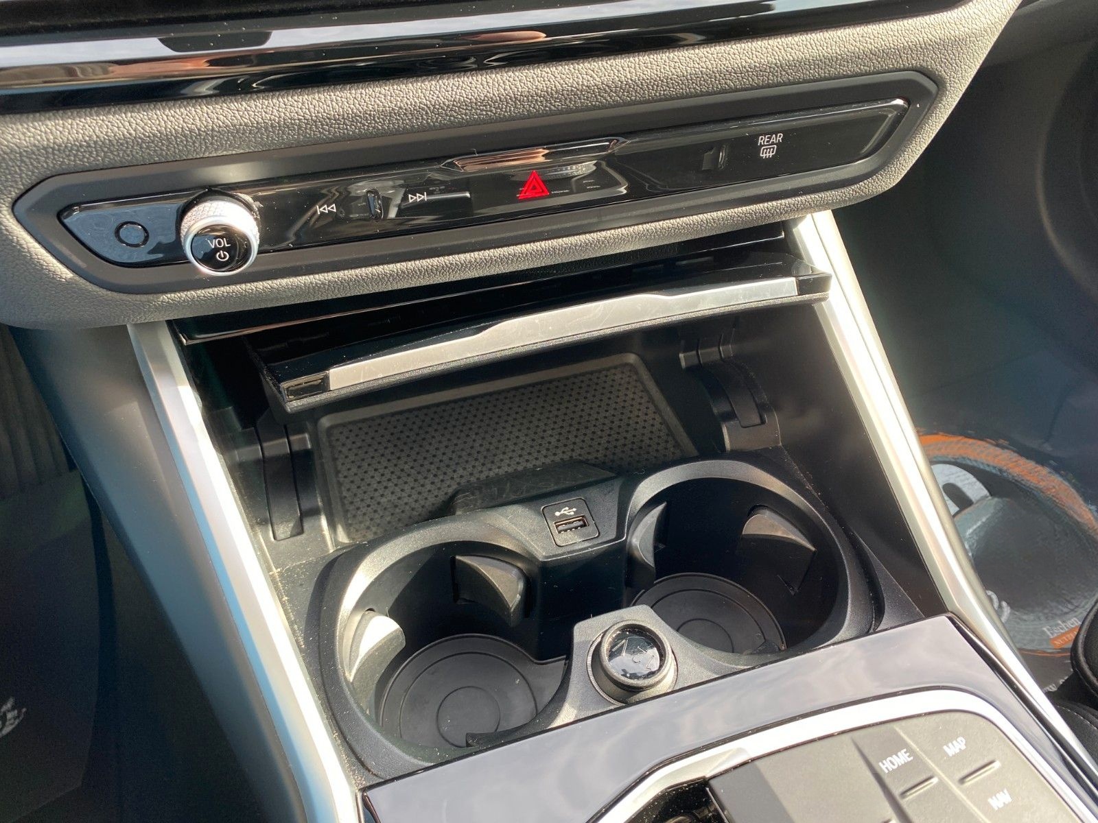 BMW 330d xDrive | Head-Up Display*Vollleder*1.Hand! foto 24