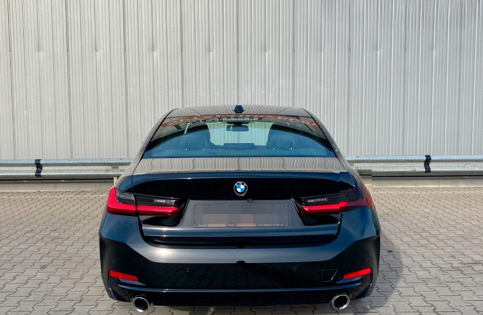 BMW 330d xDrive | Head-Up Display*Vollleder*1.Hand! foto 5