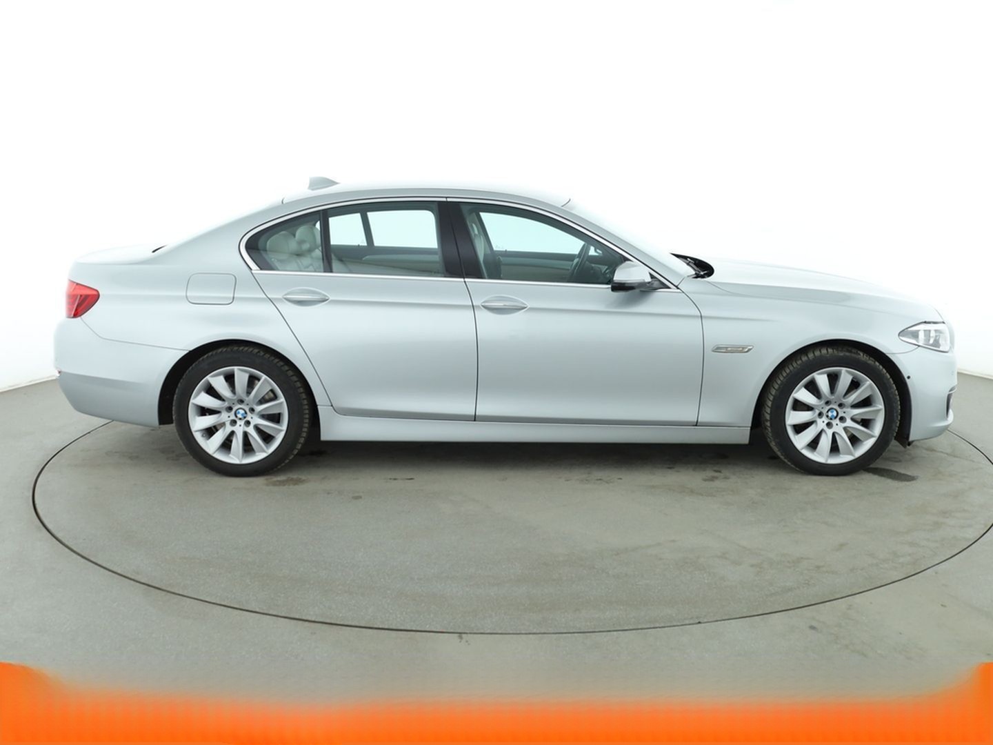 BMW 530d xDrive Aut.*NAVI*LED*ACC*HUD*NIGHT VISION* foto 7