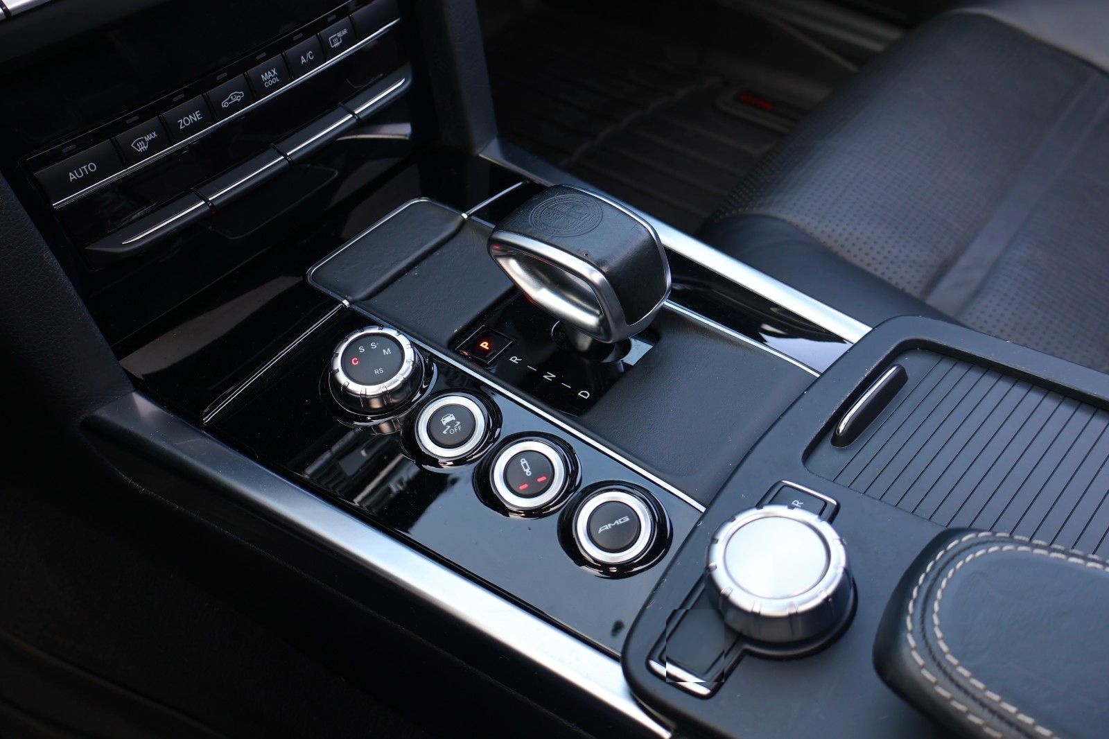 Mercedes-Benz E 63 AMG S 4MATIC/LED/PANO/H&K/360°KAMERA foto 17