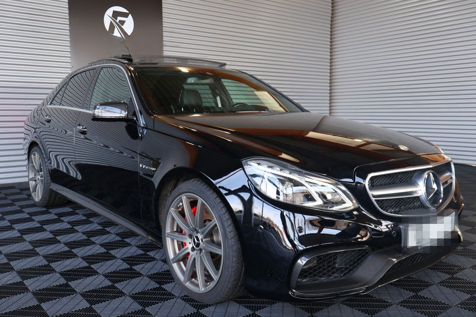 Mercedes-Benz E 63 AMG S 4MATIC/LED/PANO/H&K/360°KAMERA foto 5