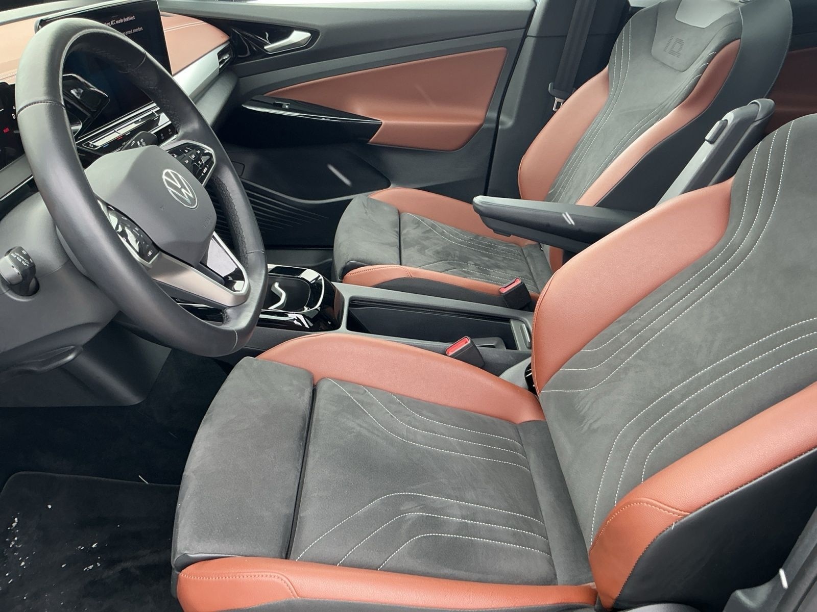 Volkswagen ID.5 150kw Pro Performance MATRIX+NAVI+AHK+PANO foto 12