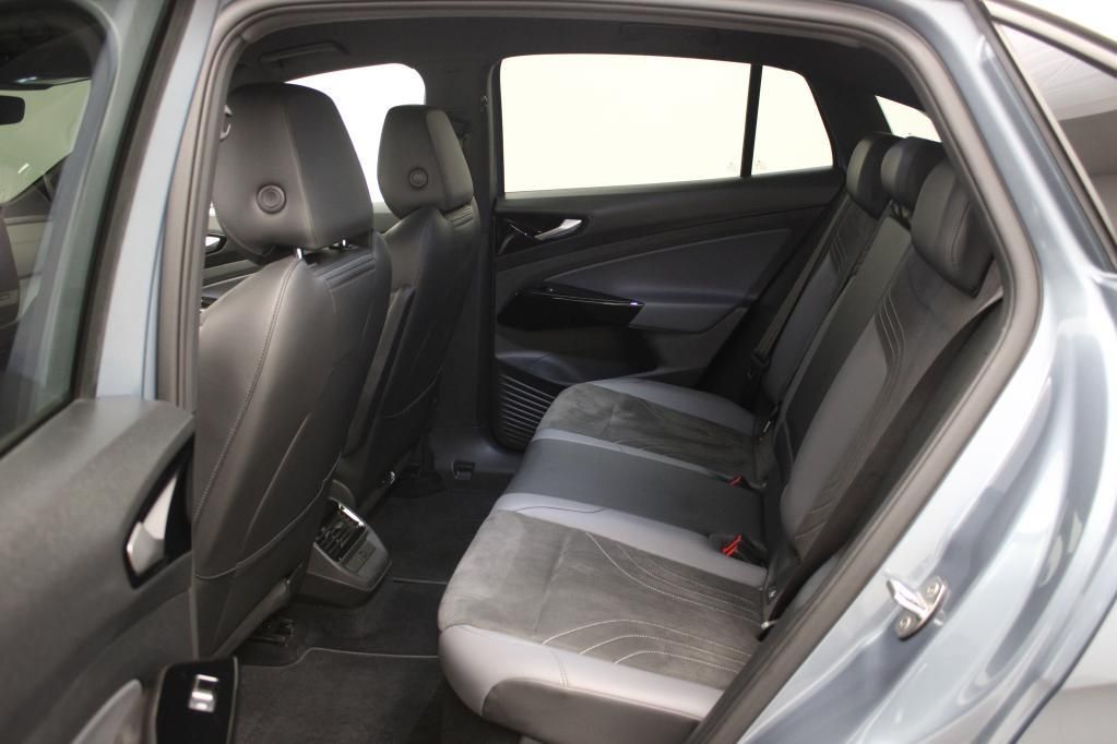 Volkswagen ID.5 Pro Performance 150kW LED*RFK*NAV*ACC*SHZ*P foto 10
