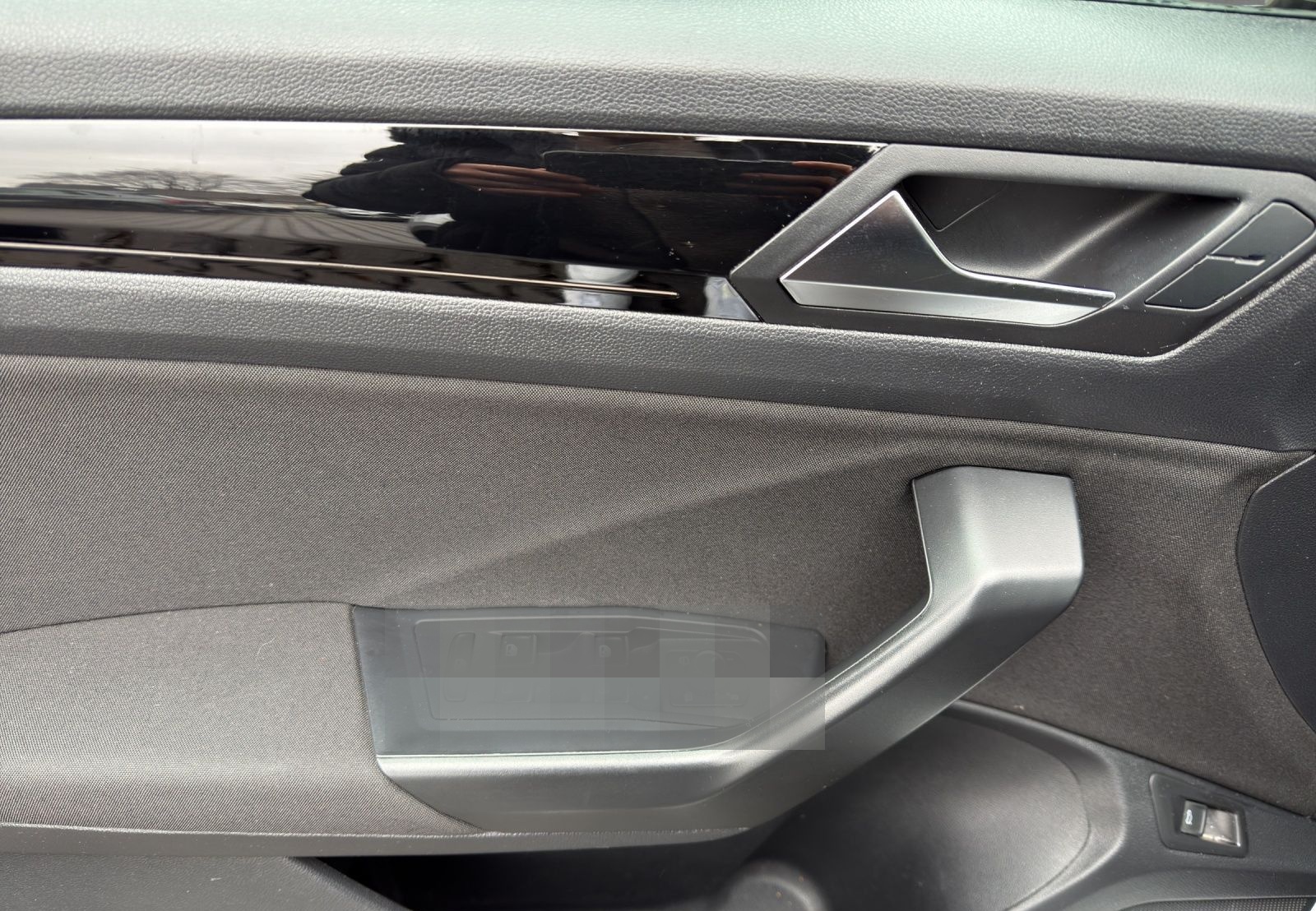 Volkswagen T-Roc 2.0 TDI Style DSG LED ACC EPH foto 12