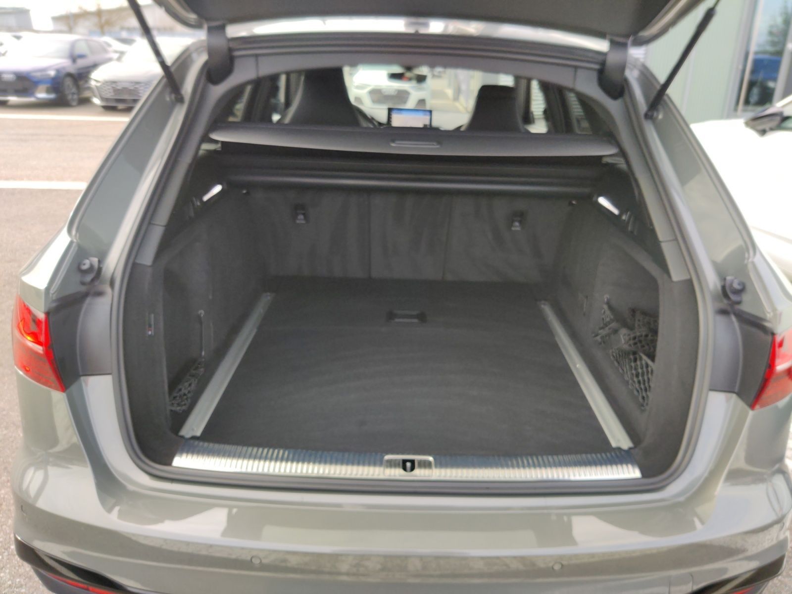 Audi S4 Avant 55 TDI q. Tiptr. AHK, S-Sportsitze, B&O foto 14