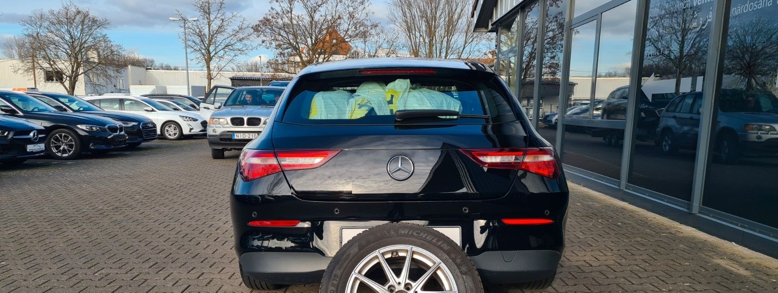 Mercedes-Benz CLA 180 SB 7G AUT - NAVI - 8 x ALU - foto 7