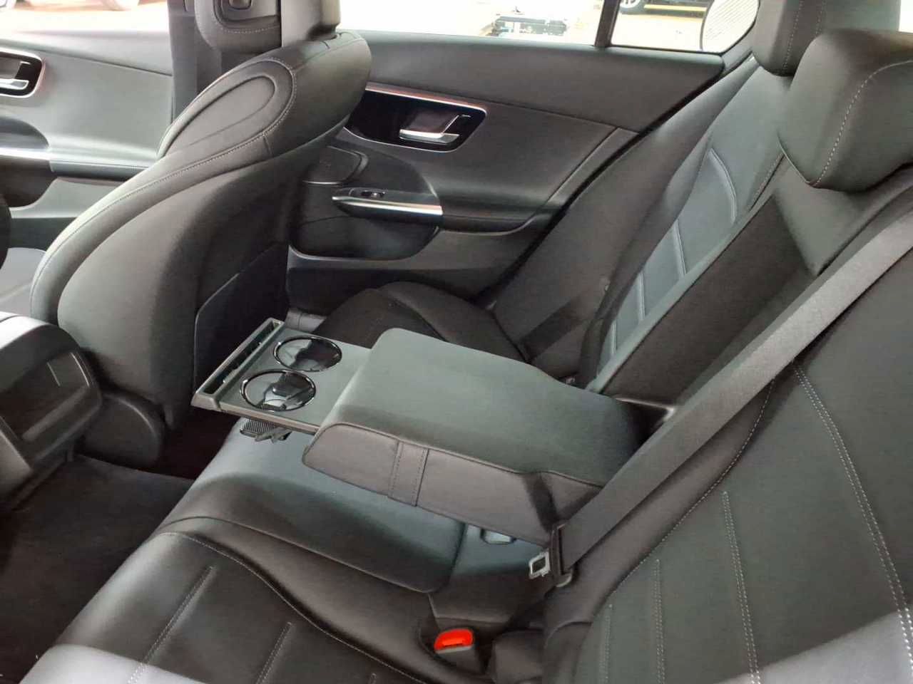 Mercedes-Benz C 300 d 9G- Ava DIS AssiPL BusiP KomfP foto 8