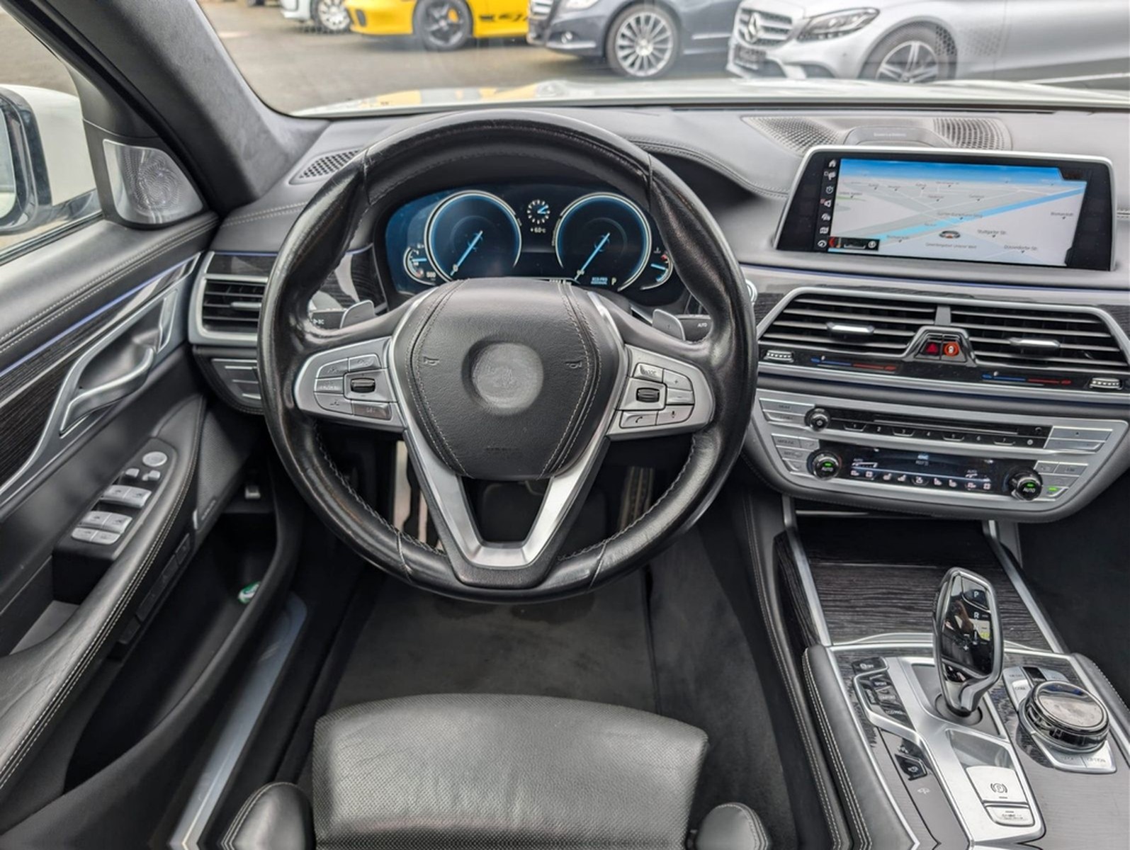 BMW 750Li *M-Sport*Sky*B&W*HUD*M-Sportabgasanlage foto 13