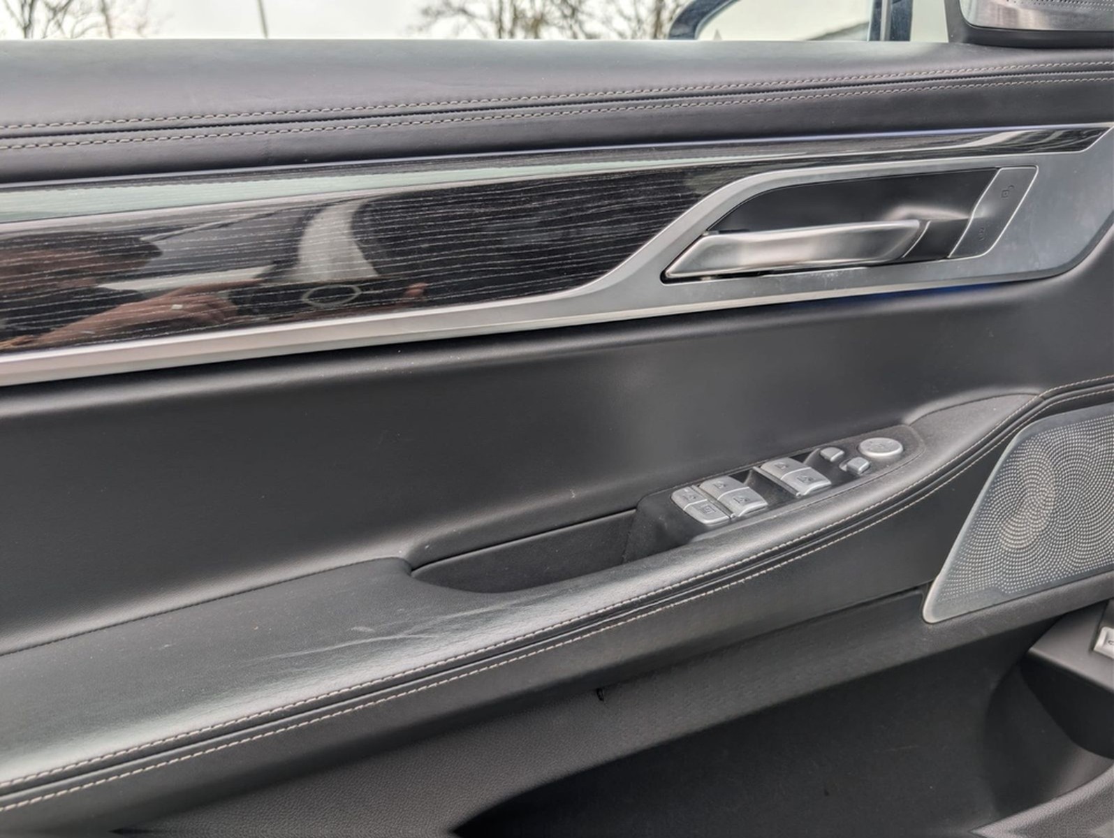 BMW 750Li *M-Sport*Sky*B&W*HUD*M-Sportabgasanlage foto 18