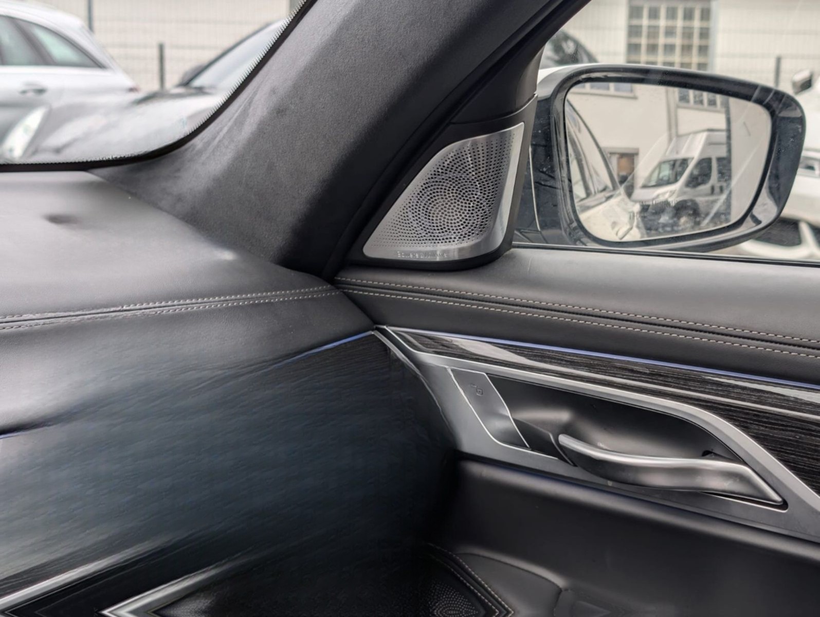 BMW 750Li *M-Sport*Sky*B&W*HUD*M-Sportabgasanlage foto 19
