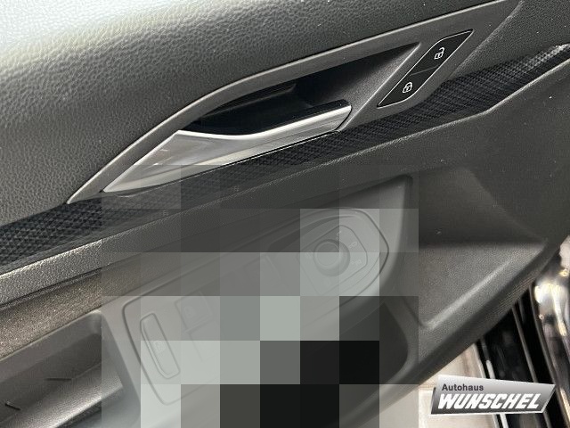 Volkswagen Golf VIII 1.5 TSI United Navi ACC STHZ SZH v+h foto 7