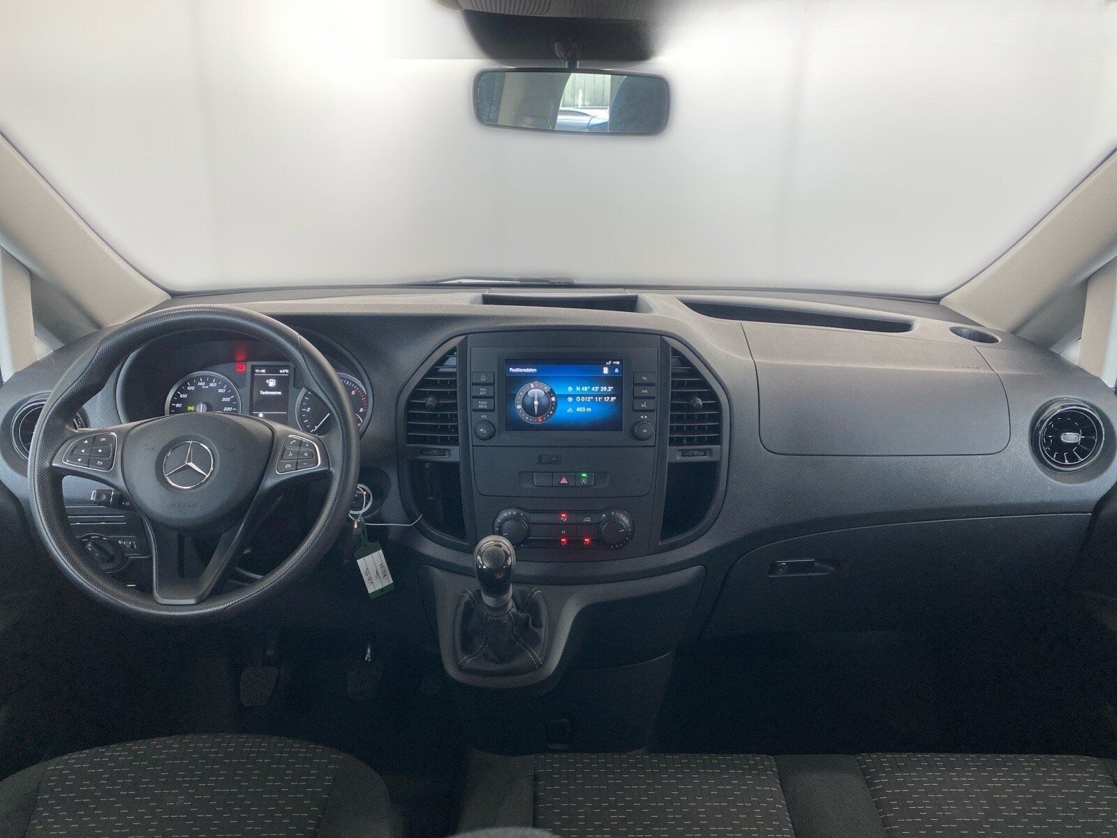 Mercedes-Benz Vito 114 CDI MIXTO Lang 6-Sitze Trennwand Klima foto 8