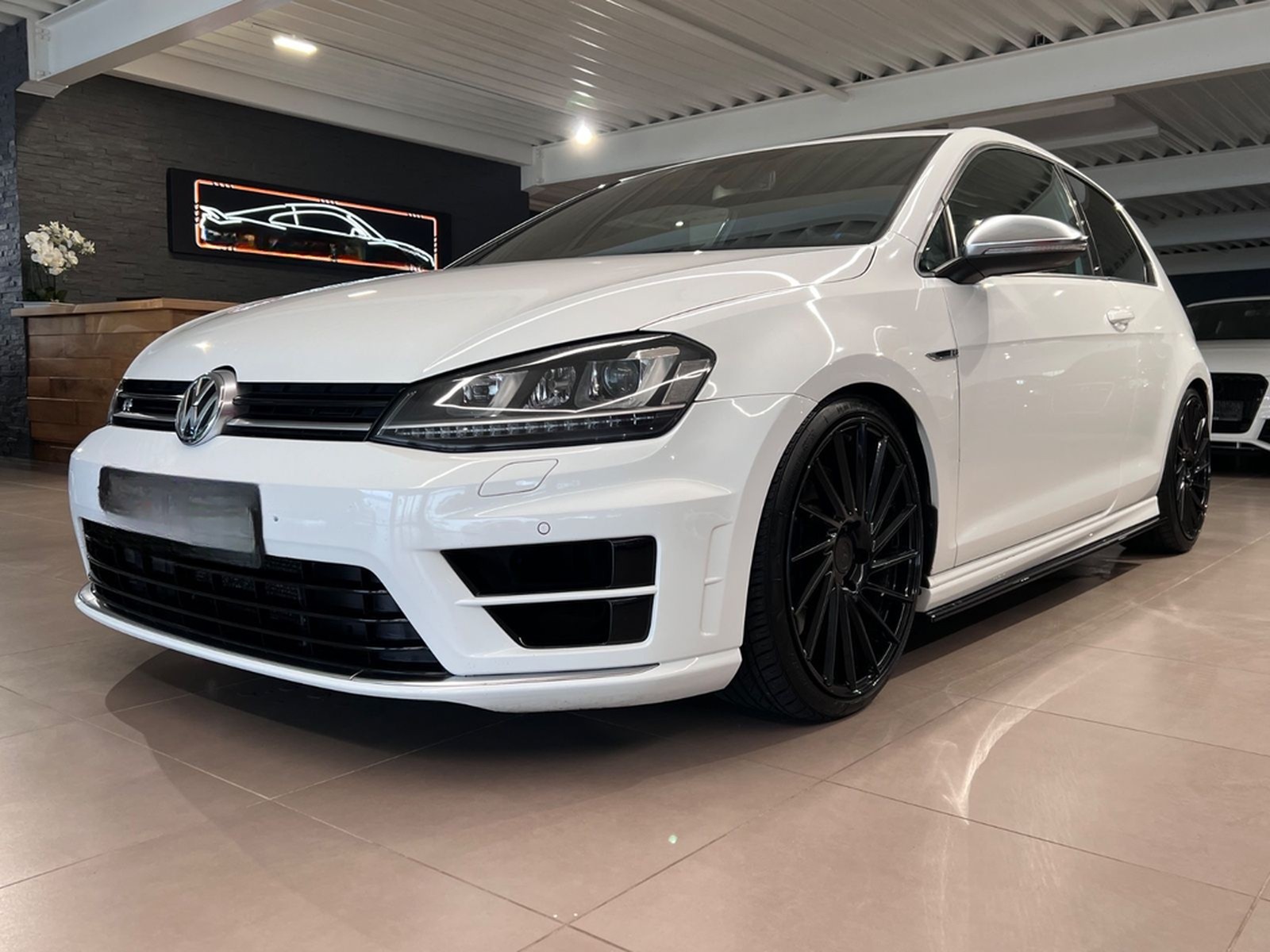 Volkswagen Golf 2.0 TSI 4MOTION BMT R 19ZOLL NAVI KEYLESS foto 19