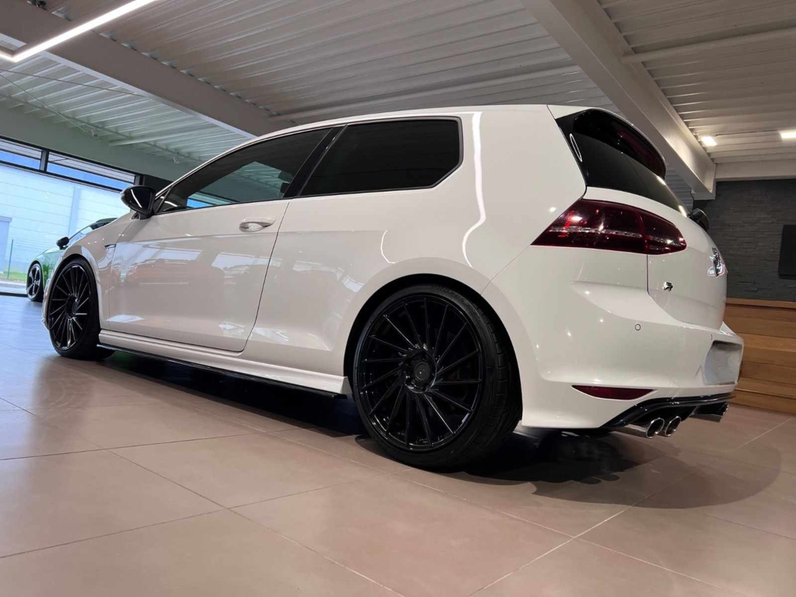 Volkswagen Golf 2.0 TSI 4MOTION BMT R 19ZOLL NAVI KEYLESS foto 5