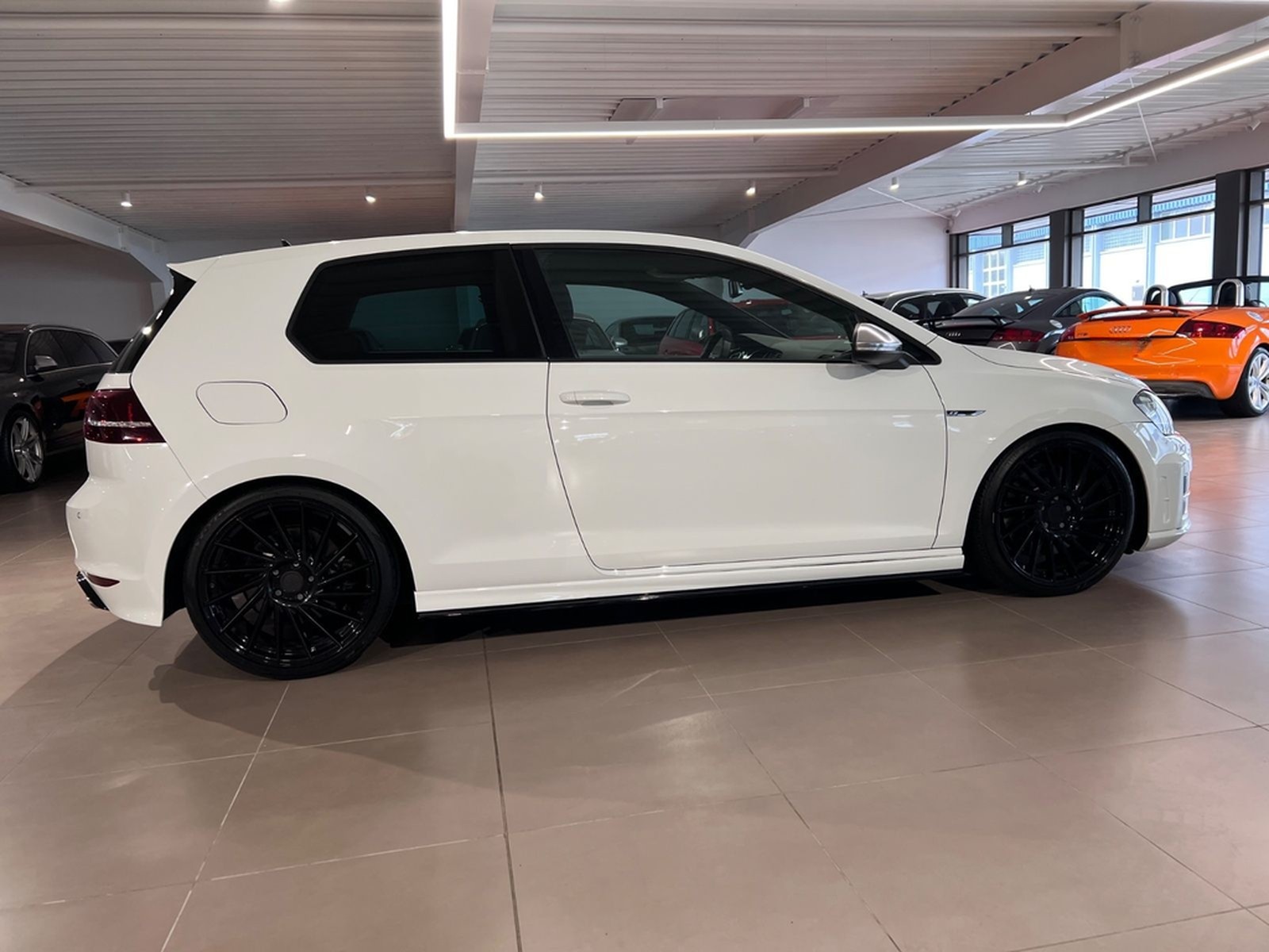 Volkswagen Golf 2.0 TSI 4MOTION BMT R 19ZOLL NAVI KEYLESS foto 9