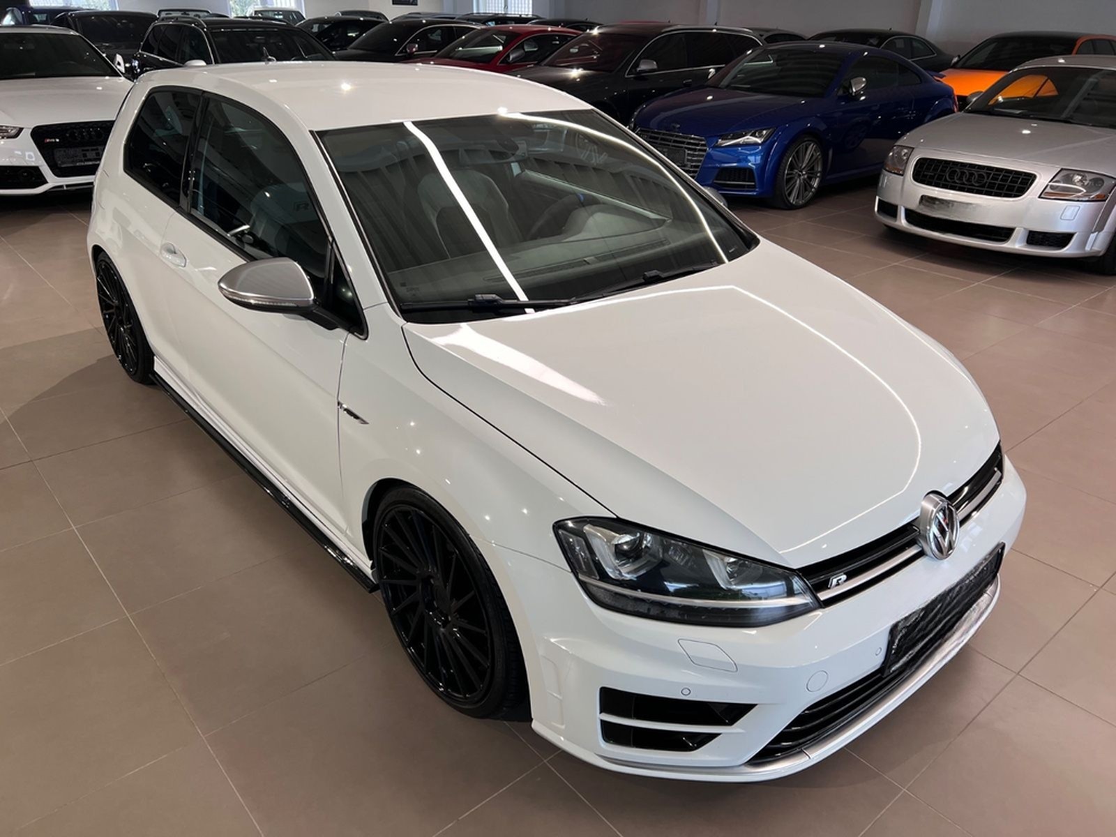 Volkswagen Golf 2.0 TSI 4MOTION BMT R 19ZOLL NAVI KEYLESS foto 10