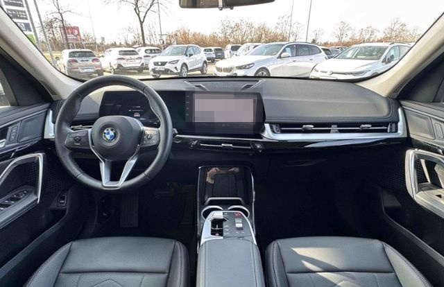 BMW X1 23 d xDrive xLine AHK ACC Leder adap.LED foto 6