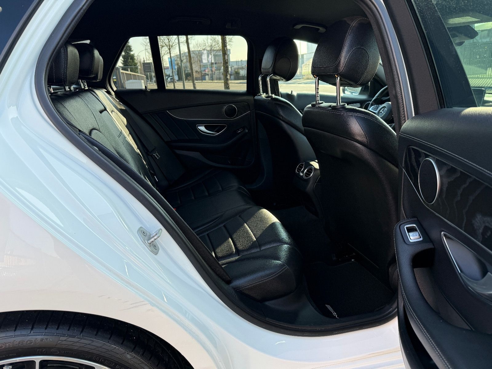 Mercedes-Benz C 400 T 4Matic AMG-line ILS Keyless FINANZIERUNG foto 17
