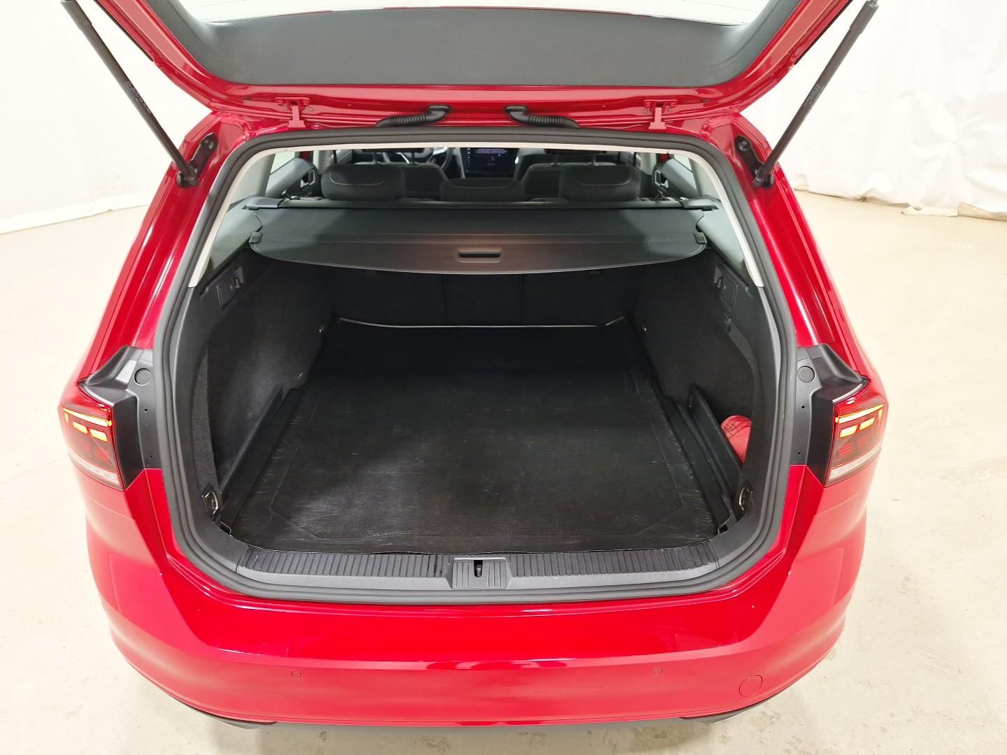 Volkswagen Passat Variant 2.0 TDI DSG Business LED|ACC|Navi foto 14