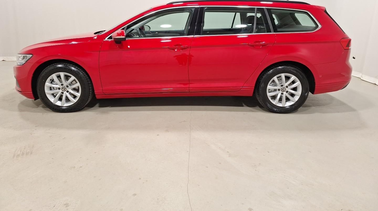 Volkswagen Passat Variant 2.0 TDI DSG Business LED|ACC|Navi foto 3