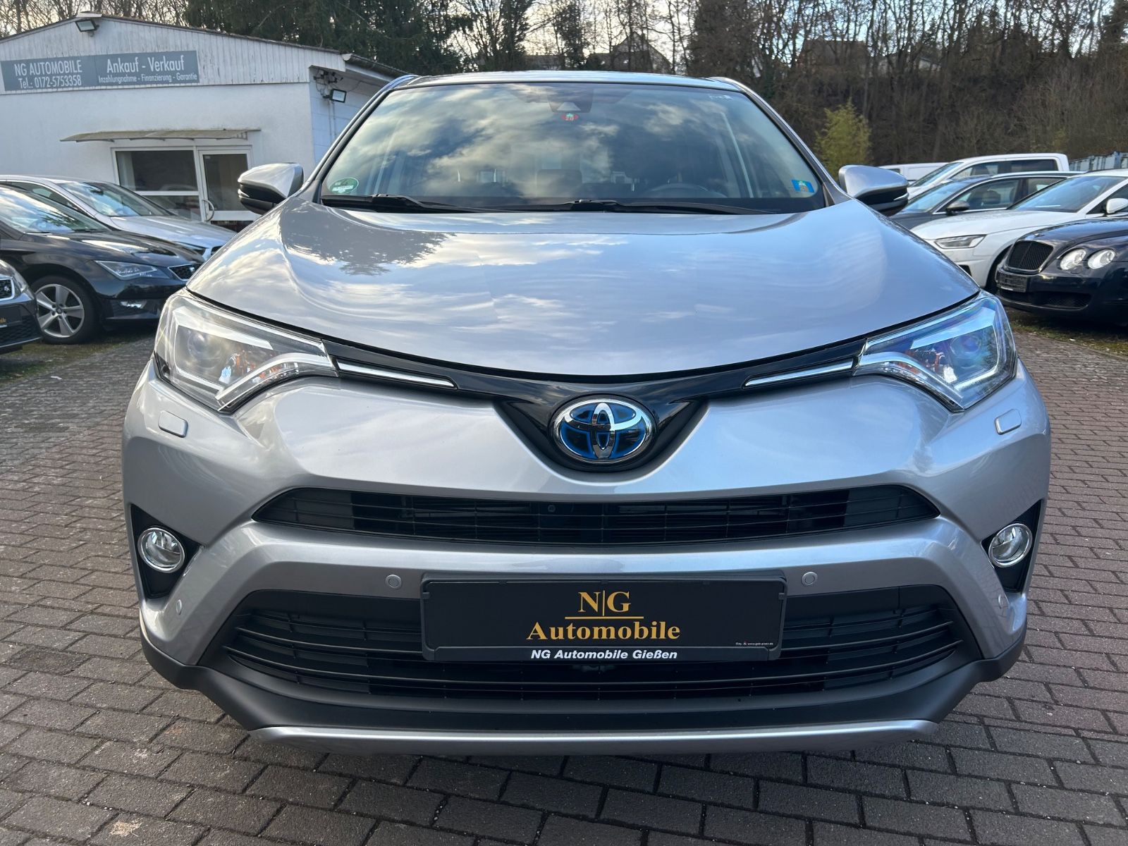 Toyota RAV 4 Team D 2.5  *LED*Keyless*Kamera*ACC*SHZ* foto 2