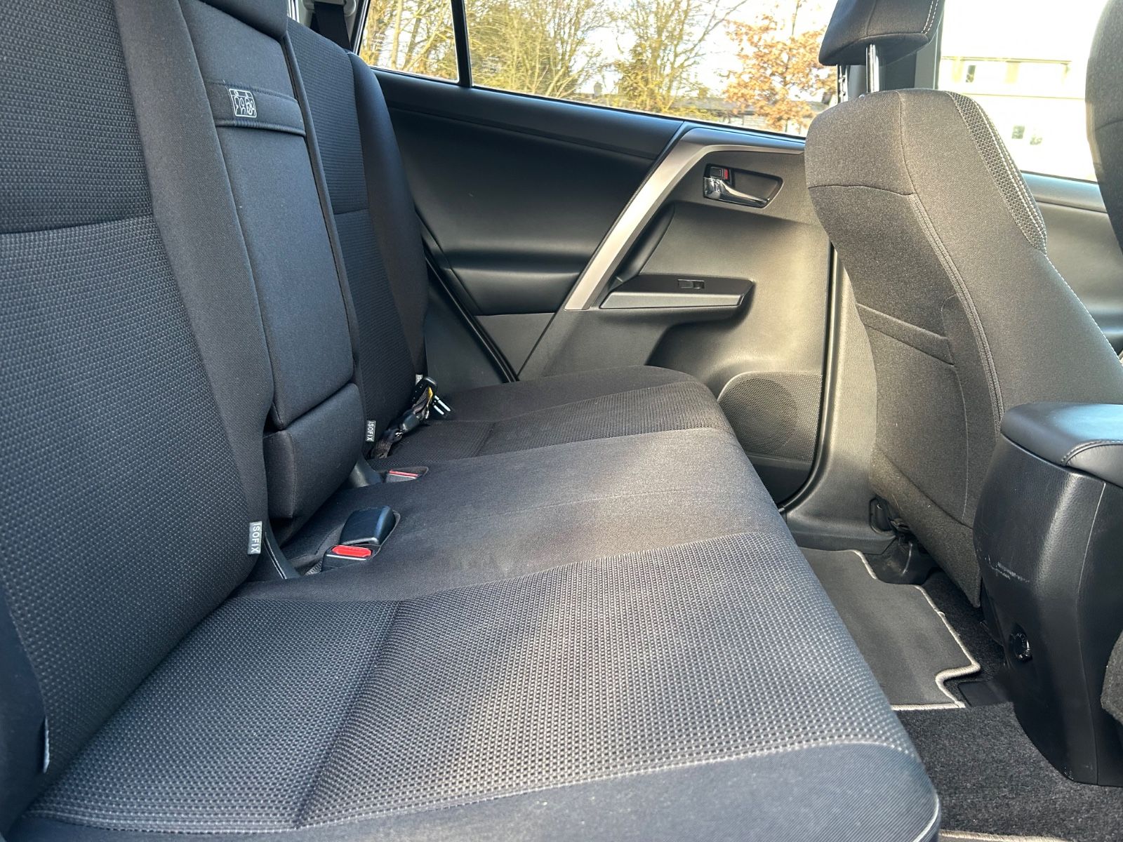 Toyota RAV 4 Team D 2.5  *LED*Keyless*Kamera*ACC*SHZ* foto 12