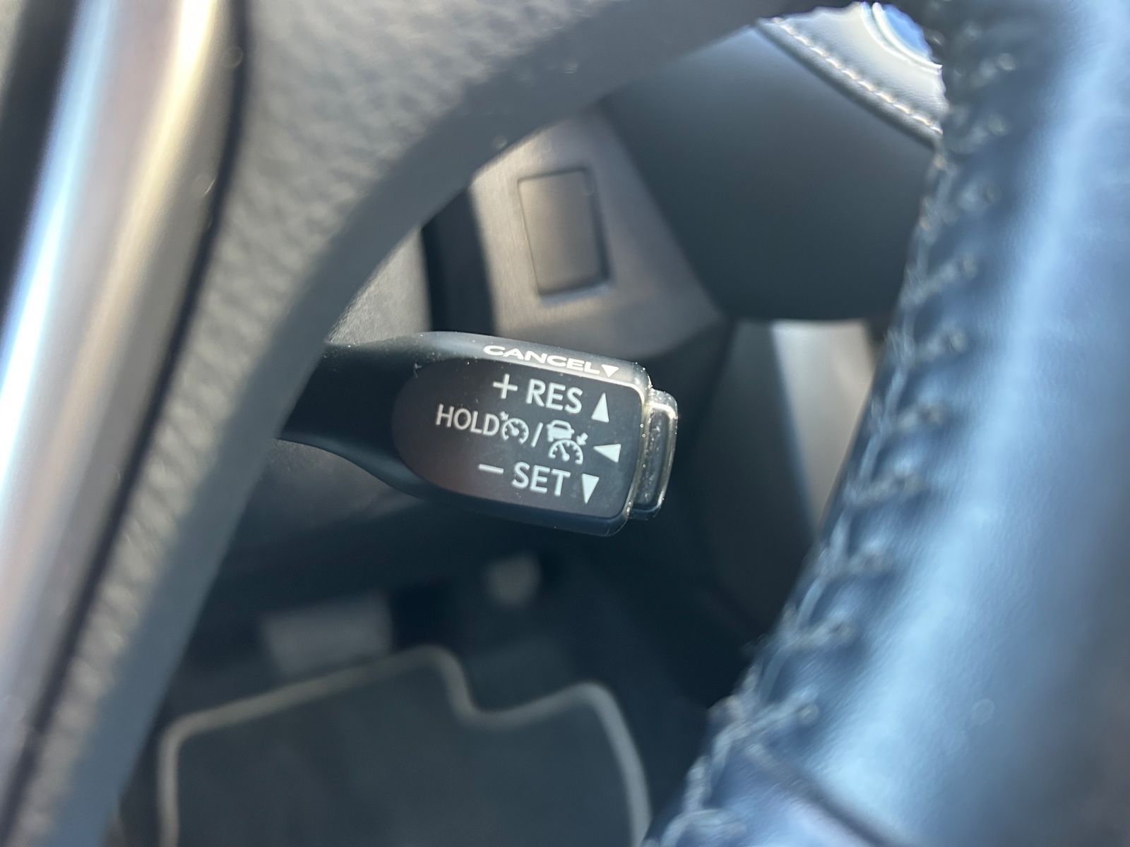 Toyota RAV 4 Team D 2.5  *LED*Keyless*Kamera*ACC*SHZ* foto 18