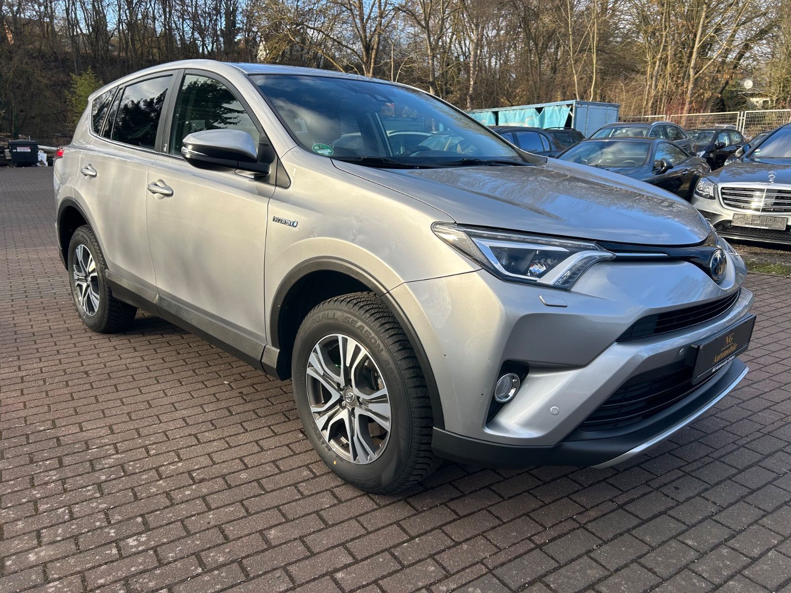 Toyota RAV 4 Team D 2.5  *LED*Keyless*Kamera*ACC*SHZ* foto 3