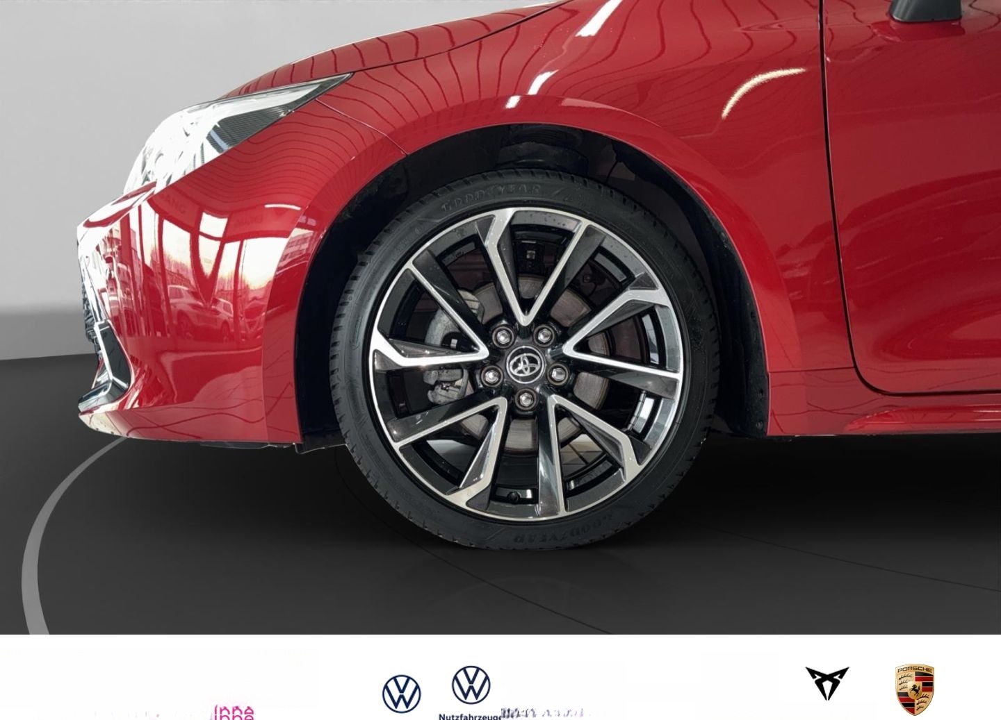 Toyota Corolla Touring Sports Hybrid Lounge MATRIX+PANO foto 6