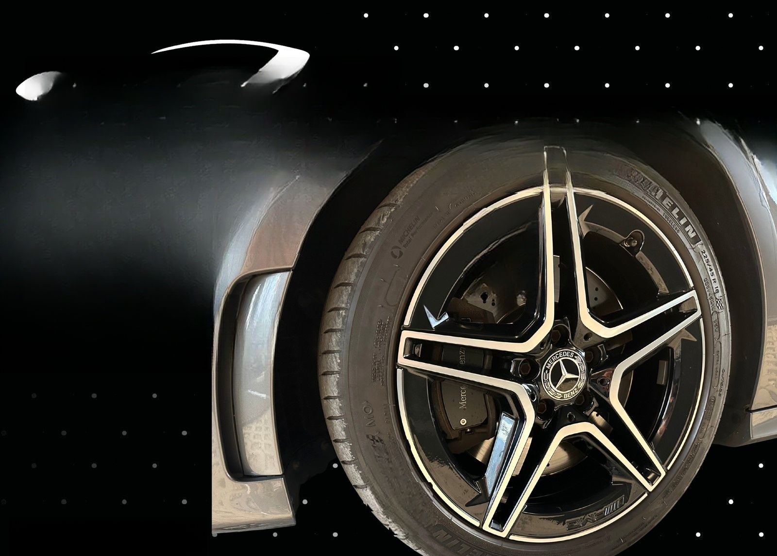 Mercedes-Benz A 250e Limo 8G AMG NIGHT LED 360°KAM TOTW AMBTE foto 23