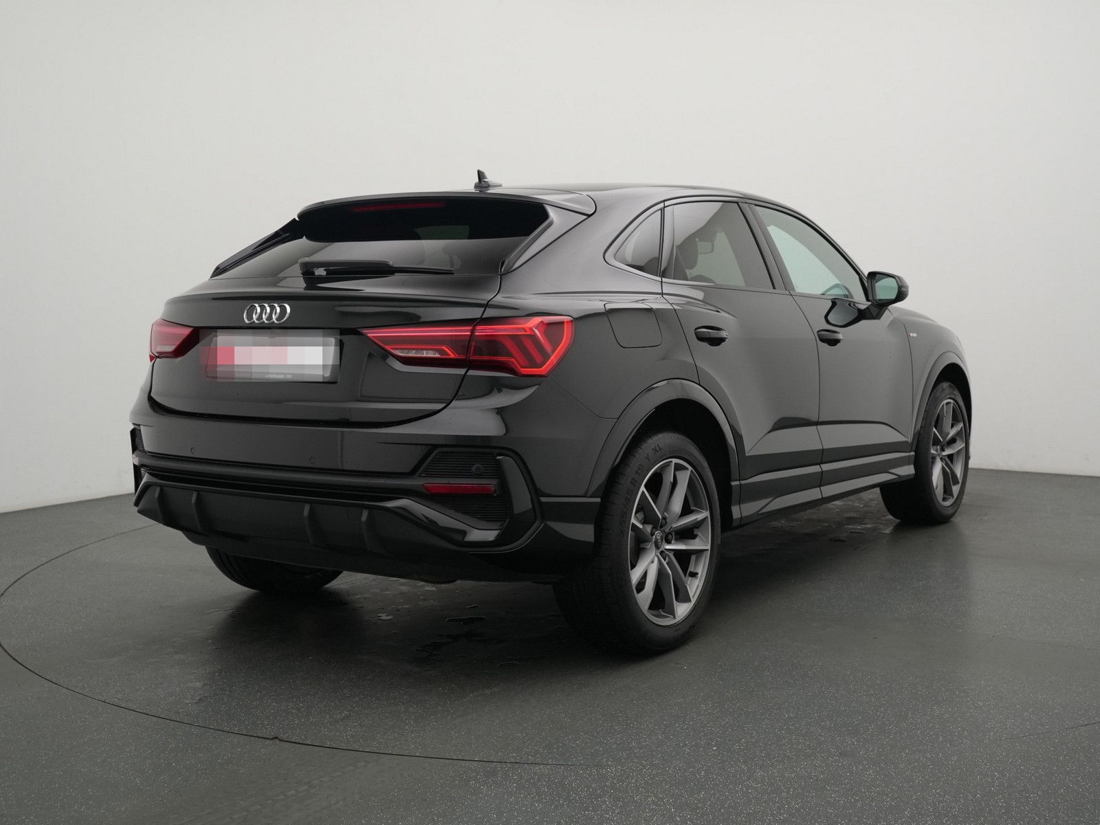 Audi Q3 Sportback S line S-TRON KAM SHZ CARPLAY LED foto 3