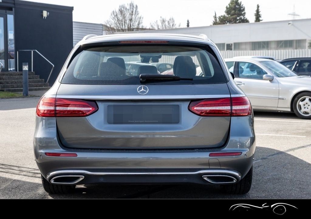 Mercedes-Benz E 300 d 4M T Exclusive *360°*Distr*HUD*StandHzg* foto 7