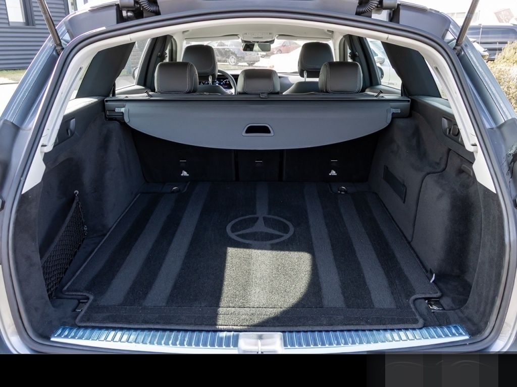 Mercedes-Benz E 300 d 4M T Exclusive *360°*Distr*HUD*StandHzg* foto 8