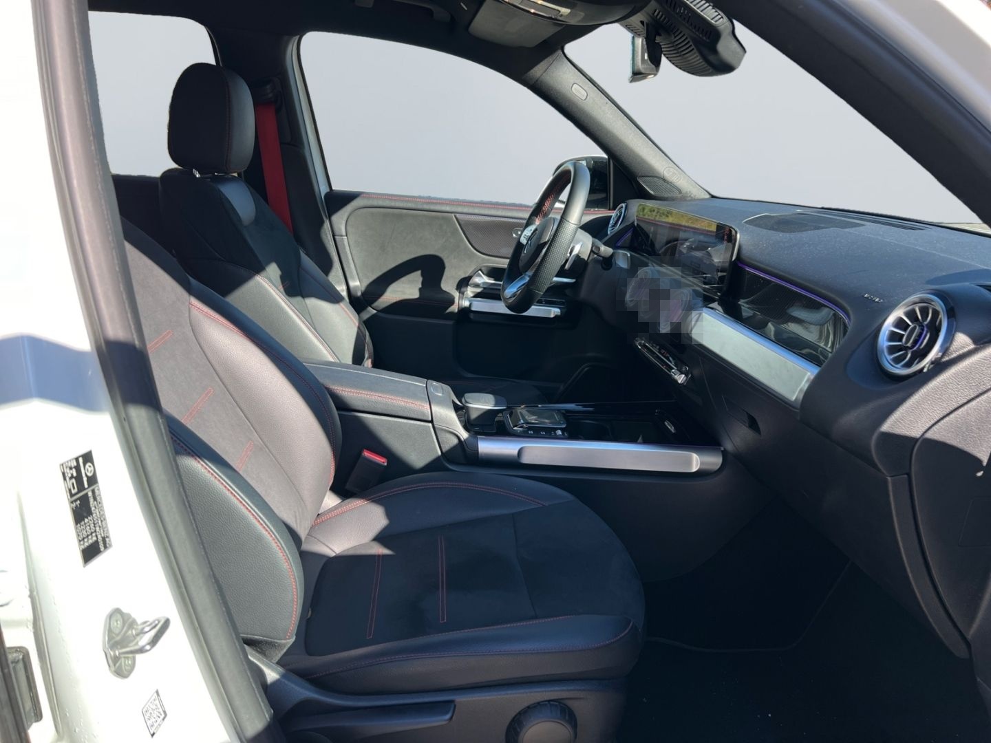 Mercedes-Benz GLB 35 AMG 4M Speedshift DCT 8G *LED*360°*DISTRO foto 21