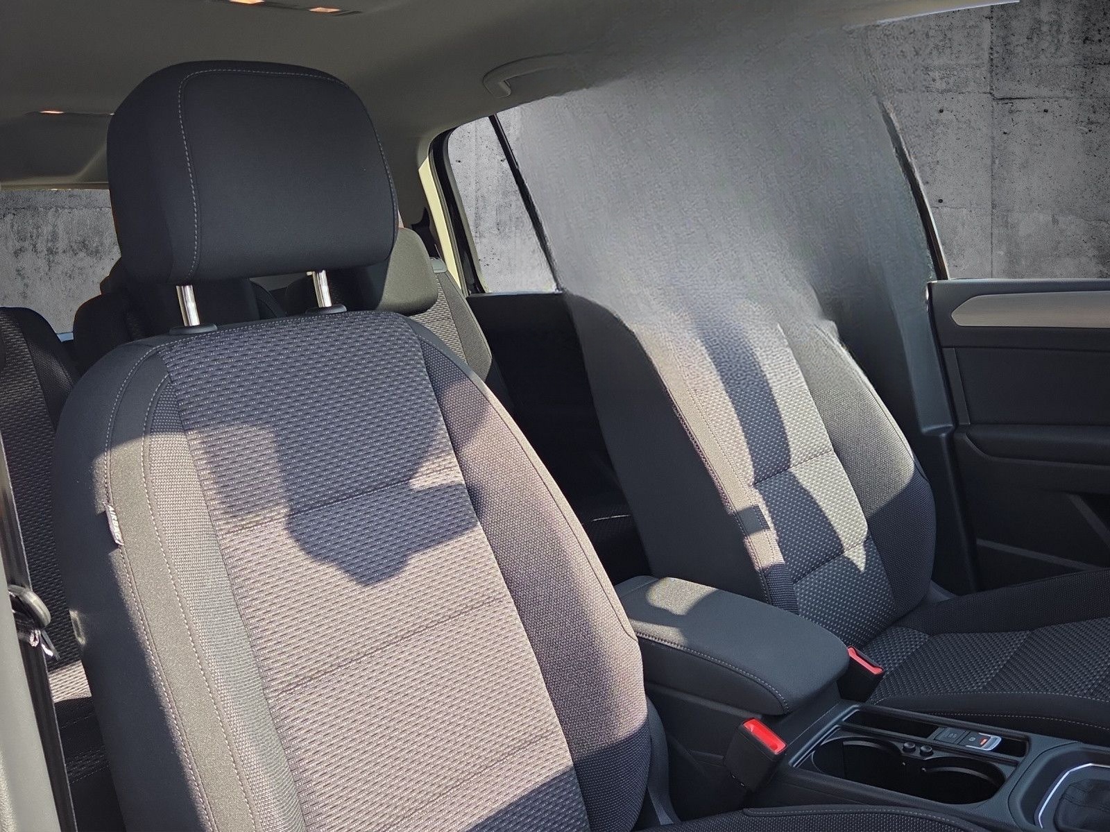 Volkswagen Touran Comfort "Prime R" 1.5 TSI OPF DSG RFK AHK foto 12