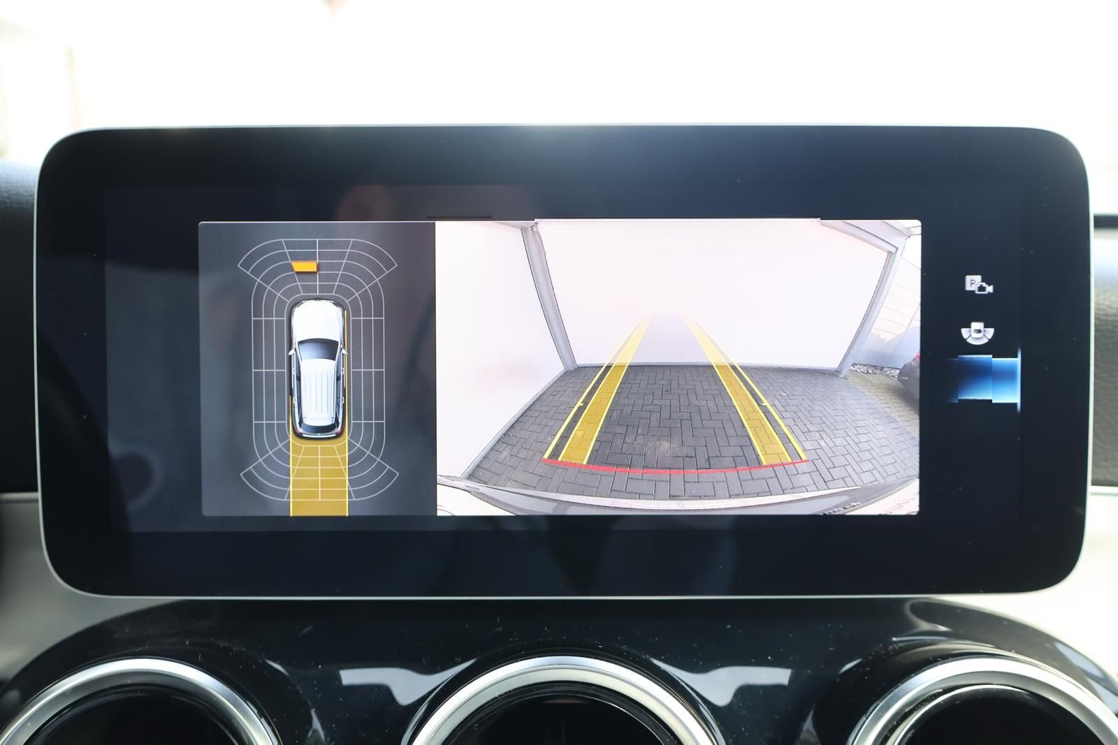 Mercedes-Benz GLC 300d 4M AMG Line PANO VC RFK AHK foto 17