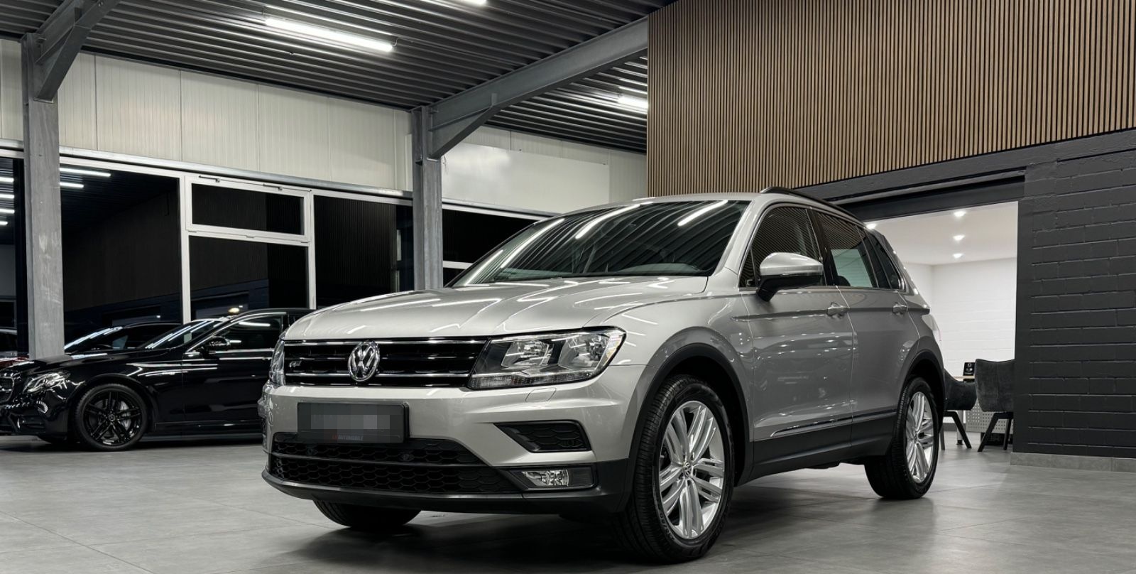 Volkswagen Tiguan Comfortline 4Motion DSG Navi AHK 19Zoll foto 8