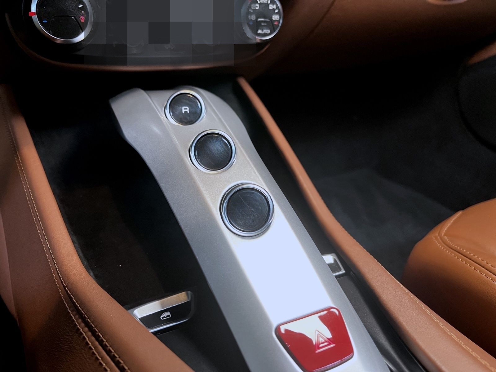 Ferrari California T foto 16